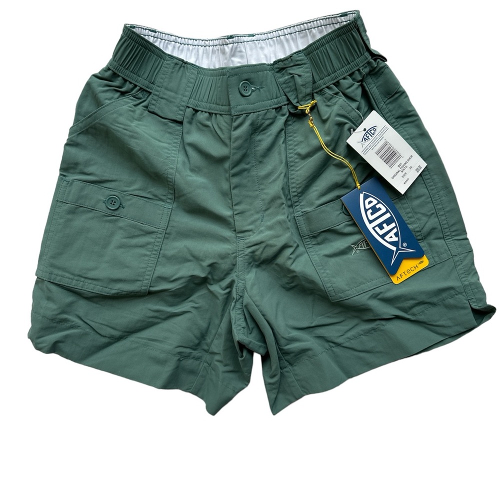 🌊AFTCO NWT Youth Original Fishing Short  Green. Youth 26 (10/12)